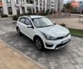 Белый Киа Rio X-Line, объемом двигателя 1.59 л и пробегом 35 тыс. км за 16500 $, фото 3 на Automoto.ua