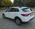 Білий Кіа Rio X-Line, об'ємом двигуна 1.6 л та пробігом 73 тис. км за 15500 $, фото 4 на Automoto.ua