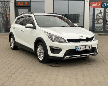 Білий Кіа Rio X-Line, об'ємом двигуна 1.6 л та пробігом 82 тис. км за 16999 $, фото 1 на Automoto.ua