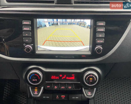 Білий Кіа Rio X-Line, об'ємом двигуна 1.6 л та пробігом 82 тис. км за 16999 $, фото 14 на Automoto.ua