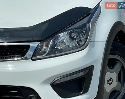 Белый Киа Rio X-Line, объемом двигателя 1.6 л и пробегом 99 тыс. км за 12600 $, фото 7 на Automoto.ua