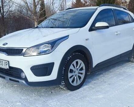 Белый Киа Rio X-Line, объемом двигателя 1.6 л и пробегом 105 тыс. км за 14800 $, фото 1 на Automoto.ua
