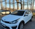 Білий Кіа Rio X-Line, об'ємом двигуна 1.6 л та пробігом 46 тис. км за 15600 $, фото 2 на Automoto.ua