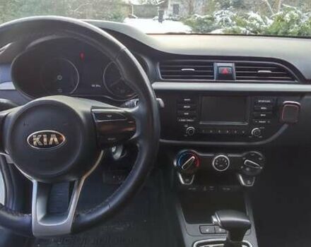 Белый Киа Rio X-Line, объемом двигателя 1.6 л и пробегом 105 тыс. км за 14800 $, фото 15 на Automoto.ua