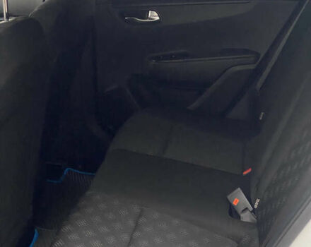 Білий Кіа Rio X-Line, об'ємом двигуна 1.6 л та пробігом 82 тис. км за 16999 $, фото 26 на Automoto.ua