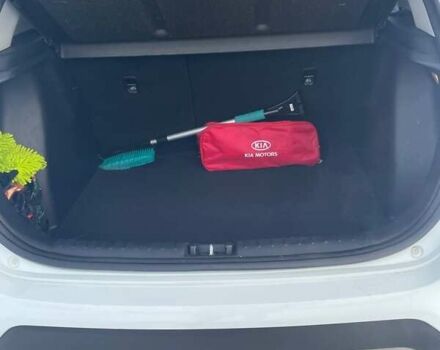 Белый Киа Rio X-Line, объемом двигателя 1.6 л и пробегом 114 тыс. км за 15700 $, фото 4 на Automoto.ua