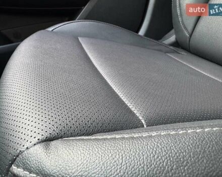 Белый Киа Rio X-Line, объемом двигателя 1.59 л и пробегом 36 тыс. км за 16500 $, фото 49 на Automoto.ua