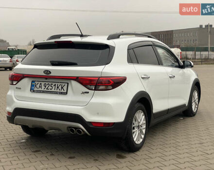 Білий Кіа Rio X-Line, об'ємом двигуна 1.6 л та пробігом 82 тис. км за 16999 $, фото 8 на Automoto.ua