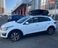 Білий Кіа Rio X-Line, об'ємом двигуна 1.6 л та пробігом 68 тис. км за 18500 $, фото 5 на Automoto.ua