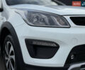 Білий Кіа Rio X-Line, об'ємом двигуна 1.59 л та пробігом 94 тис. км за 15000 $, фото 5 на Automoto.ua