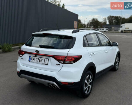 Білий Кіа Rio X-Line, об'ємом двигуна 1.59 л та пробігом 94 тис. км за 15000 $, фото 9 на Automoto.ua