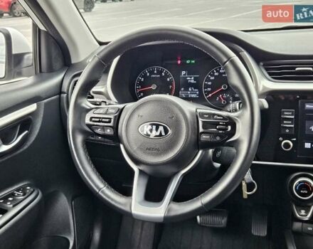 Білий Кіа Rio X-Line, об'ємом двигуна 1.59 л та пробігом 87 тис. км за 17500 $, фото 42 на Automoto.ua