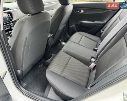 Белый Киа Rio X-Line, объемом двигателя 1.6 л и пробегом 6 тыс. км за 19900 $, фото 38 на Automoto.ua