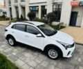 Белый Киа Rio X-Line, объемом двигателя 1.6 л и пробегом 6 тыс. км за 19900 $, фото 4 на Automoto.ua