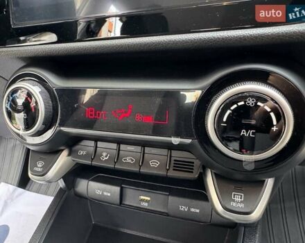 Белый Киа Rio X-Line, объемом двигателя 1.6 л и пробегом 6 тыс. км за 19900 $, фото 39 на Automoto.ua