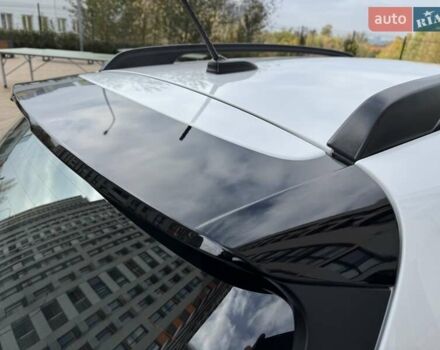 Белый Киа Rio X-Line, объемом двигателя 1.6 л и пробегом 6 тыс. км за 19900 $, фото 16 на Automoto.ua