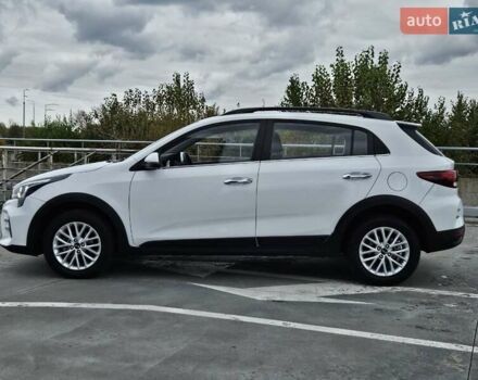 Білий Кіа Rio X-Line, об'ємом двигуна 1.59 л та пробігом 87 тис. км за 17500 $, фото 15 на Automoto.ua