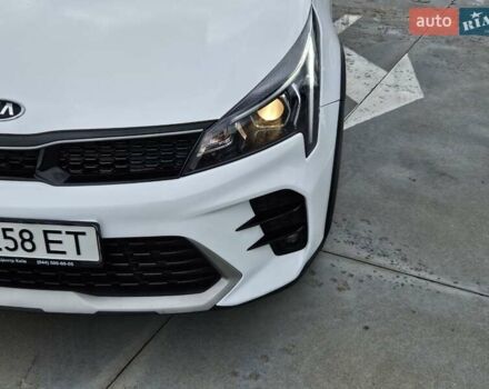 Білий Кіа Rio X-Line, об'ємом двигуна 1.59 л та пробігом 87 тис. км за 17500 $, фото 18 на Automoto.ua