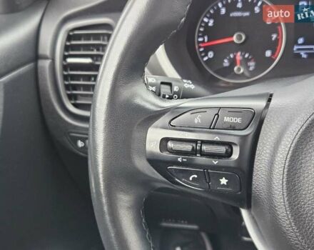 Білий Кіа Rio X-Line, об'ємом двигуна 1.59 л та пробігом 87 тис. км за 17500 $, фото 29 на Automoto.ua