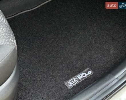 Бежевый Киа Rio X-Line, объемом двигателя 1.6 л и пробегом 39 тыс. км за 16800 $, фото 63 на Automoto.ua