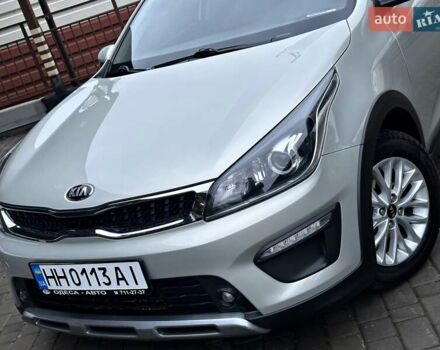 Бежевый Киа Rio X-Line, объемом двигателя 1.6 л и пробегом 39 тыс. км за 16800 $, фото 1 на Automoto.ua