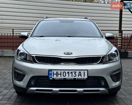 Бежевый Киа Rio X-Line, объемом двигателя 1.6 л и пробегом 39 тыс. км за 16800 $, фото 3 на Automoto.ua