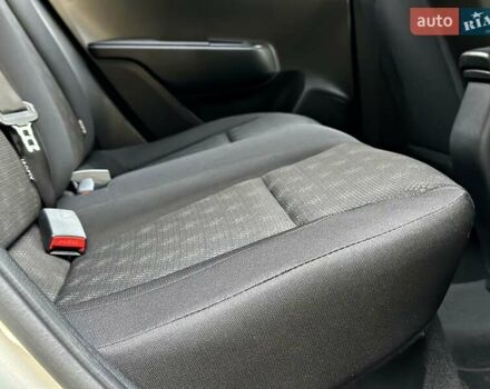 Бежевый Киа Rio X-Line, объемом двигателя 1.6 л и пробегом 39 тыс. км за 16800 $, фото 72 на Automoto.ua