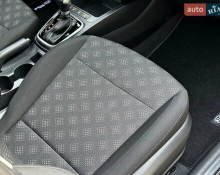 Бежевый Киа Rio X-Line, объемом двигателя 1.6 л и пробегом 39 тыс. км за 16800 $, фото 51 на Automoto.ua