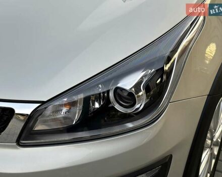 Бежевый Киа Rio X-Line, объемом двигателя 1.6 л и пробегом 39 тыс. км за 16800 $, фото 21 на Automoto.ua