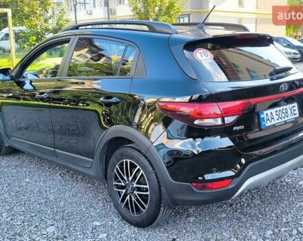 Черный Киа Rio X-Line, объемом двигателя 1.59 л и пробегом 68 тыс. км за 16500 $, фото 5 на Automoto.ua