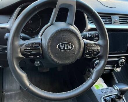 Черный Киа Rio X-Line, объемом двигателя 1.59 л и пробегом 50 тыс. км за 17600 $, фото 5 на Automoto.ua