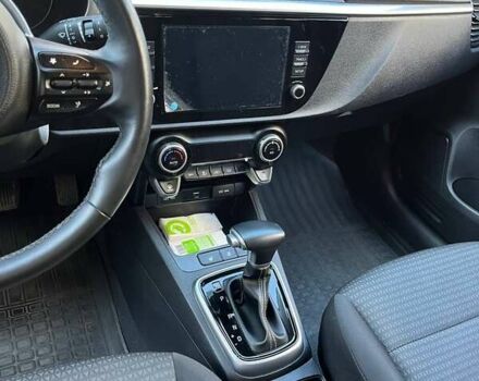 Черный Киа Rio X-Line, объемом двигателя 1.59 л и пробегом 50 тыс. км за 17600 $, фото 2 на Automoto.ua