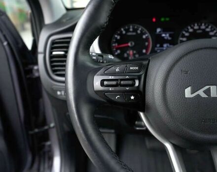 Кіа Rio X-Line, об'ємом двигуна 1.6 л та пробігом 49 тис. км за 18215 $, фото 13 на Automoto.ua