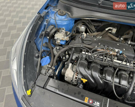 Синий Киа Rio X-Line, объемом двигателя 1.6 л и пробегом 107 тыс. км за 14900 $, фото 25 на Automoto.ua