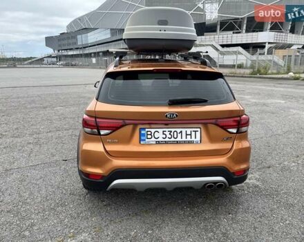Помаранчевий Кіа Rio X-Line, об'ємом двигуна 1.6 л та пробігом 31 тис. км за 18200 $, фото 5 на Automoto.ua