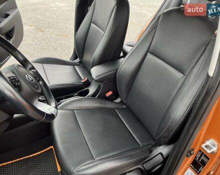 Помаранчевий Кіа Rio X-Line, об'ємом двигуна 1.6 л та пробігом 31 тис. км за 18200 $, фото 24 на Automoto.ua