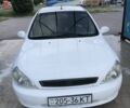 Белый Киа Рио, объемом двигателя 1.5 л и пробегом 400 тыс. км за 1100 $, фото 1 на Automoto.ua