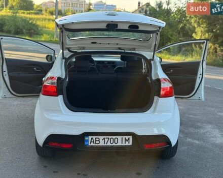 Білий Кіа Ріо, об'ємом двигуна 1.25 л та пробігом 128 тис. км за 6500 $, фото 17 на Automoto.ua