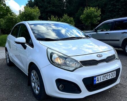 Білий Кіа Ріо, об'ємом двигуна 1.1 л та пробігом 212 тис. км за 5800 $, фото 6 на Automoto.ua