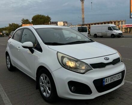 Белый Киа Рио, объемом двигателя 1.1 л и пробегом 215 тыс. км за 5650 $, фото 11 на Automoto.ua