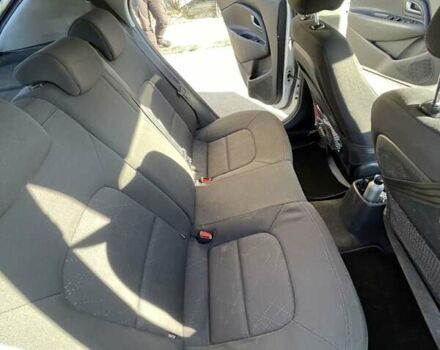 Белый Киа Рио, объемом двигателя 1.12 л и пробегом 203 тыс. км за 6300 $, фото 13 на Automoto.ua