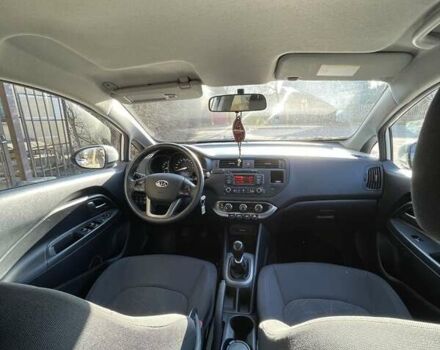 Белый Киа Рио, объемом двигателя 1.12 л и пробегом 203 тыс. км за 6300 $, фото 10 на Automoto.ua