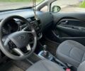Белый Киа Рио, объемом двигателя 1.1 л и пробегом 212 тыс. км за 5800 $, фото 11 на Automoto.ua