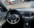 Белый Киа Рио, объемом двигателя 1.4 л и пробегом 141 тыс. км за 6200 $, фото 9 на Automoto.ua