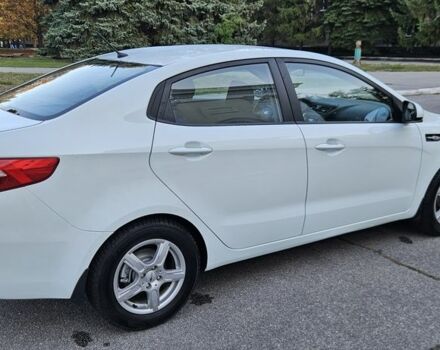 Белый Киа Рио, объемом двигателя 1.4 л и пробегом 105 тыс. км за 6300 $, фото 8 на Automoto.ua