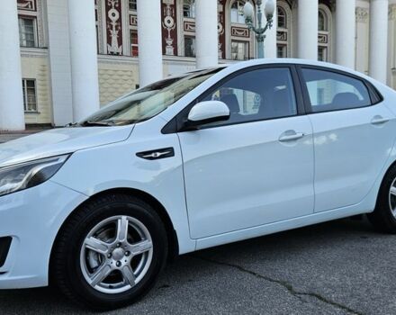 Белый Киа Рио, объемом двигателя 1.4 л и пробегом 105 тыс. км за 6300 $, фото 1 на Automoto.ua