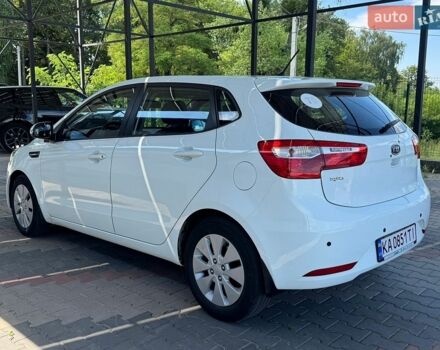 Белый Киа Рио, объемом двигателя 1.6 л и пробегом 138 тыс. км за 9500 $, фото 59 на Automoto.ua