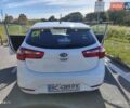 Белый Киа Рио, объемом двигателя 1.6 л и пробегом 114 тыс. км за 8300 $, фото 3 на Automoto.ua