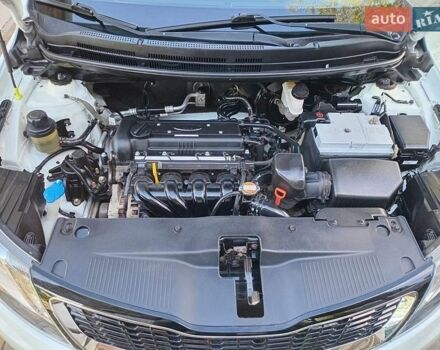 Белый Киа Рио, объемом двигателя 1.6 л и пробегом 28 тыс. км за 9500 $, фото 12 на Automoto.ua