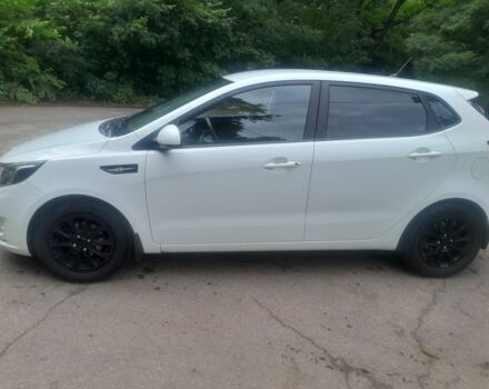 Білий Кіа Ріо, об'ємом двигуна 1.6 л та пробігом 189 тис. км за 6700 $, фото 8 на Automoto.ua